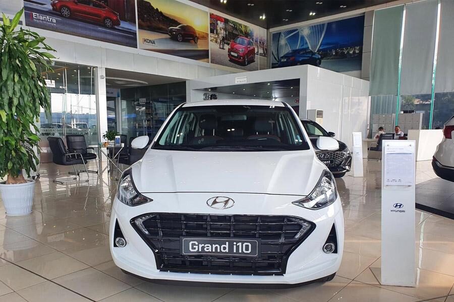 dong co xe hyundai accent 2023 van hanh linh hoat trong do thi