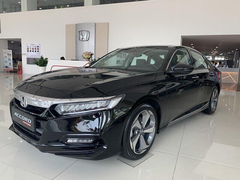 honda-accord-2023-chính-diện-tổng-quan