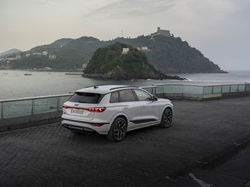 Audi Q6 e-tron interior