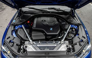 BMW 430i 2024 được đánh giá là có khả năng vận hành mạnh mẽ và bền bỉ