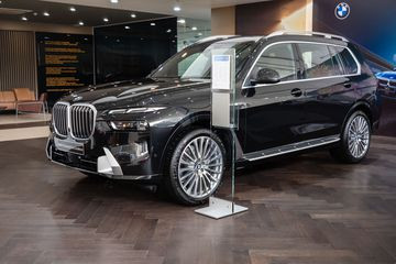 BMW X7 2023 hiện đại