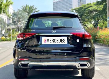 Cụm đèn hậu trên Mercedes GLE 450 4Matic 2024