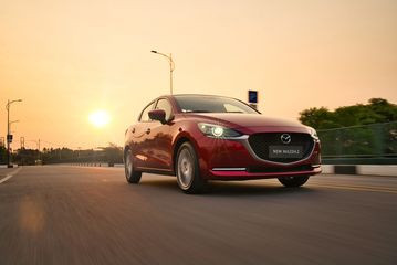 Đánh giá tổng thể Mazda 2 2022