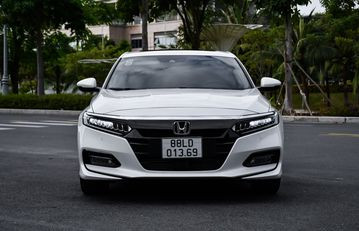 Đầu xe Accord 2023