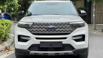 Đầu xe Ford Explorer 2024