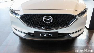 Đầu xe Mazda CX-5 2020