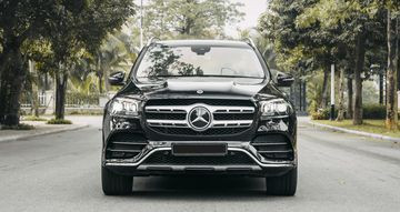 Đầu xe Mercedes GLS 2023