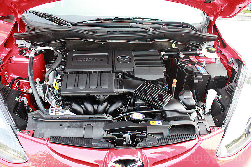 Động cơ Mazda 2