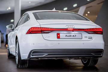 Đuôi Xe Audi A7