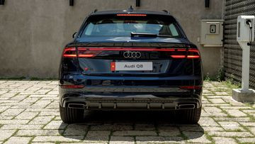 Đuôi xe Audi Q8 2025