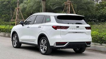 Đuôi xe Ford Territory 2024