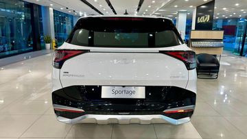 Đuôi xe Kia Sportage 2024