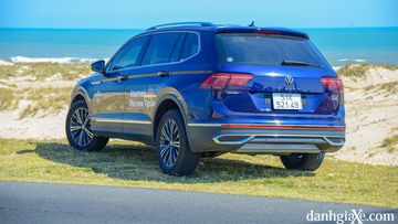 Đuôi xe Volkswagen Tiguan 2023