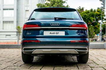 Hệ thống an toàn hiện đại của Audi Q7 2025