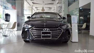 Hyundai Elantra 2019