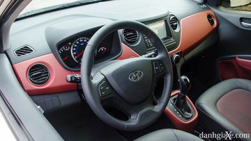 Khoang xe Grand i10 2018