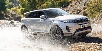 Land Rover Range Rover Evoque 2025 mang đến khả năng vận hành mạnh mẽ