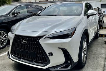 Lexus NX 350h có phần đầu xe được thay đổi nhẹ