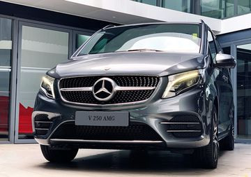 Lưới tản nhiệt đặc trưng của Mercedes V250 AMG 2024