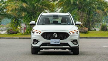 Mặt trước MG ZS 2022