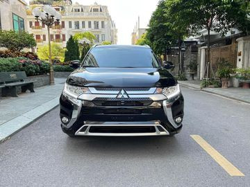 Mitsubishi Outlander 2023