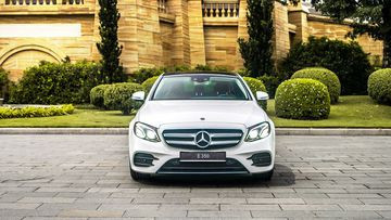 Ngoại thất E-Class 2020