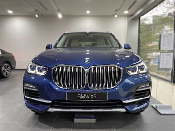 Ngoại thất hiện đại của BMW X5 2024 xLine