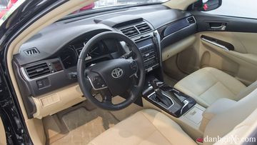 Nội thất Camry 2018