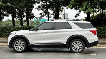 Thân xe Ford Explorer 2024