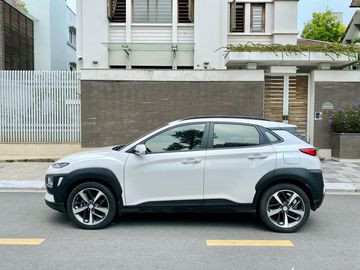 Thân xe Hyundai Kona 2023