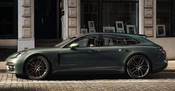 Thân xe Porsche Panamera 2024