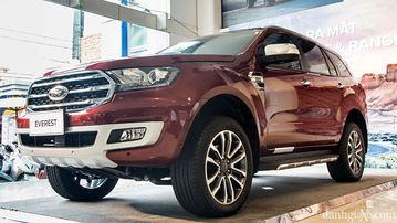 Thiết kế đầu xe Ford Everest 2020