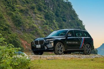 Thiết kế ngoại thất BMW X7 LCI 2024