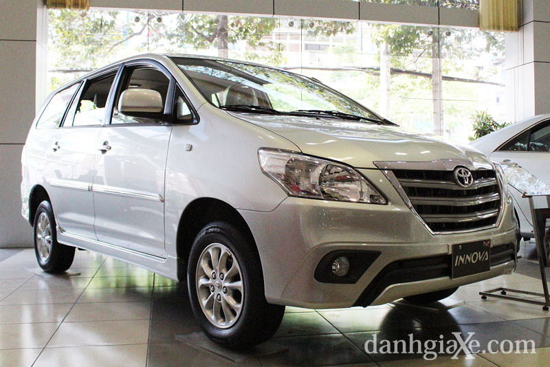 Thiết kế ngoại thất Toyota Innova 2014