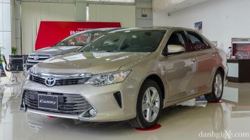 Toyota Camry 2016