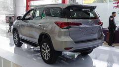 Toyota Fortuner Front View