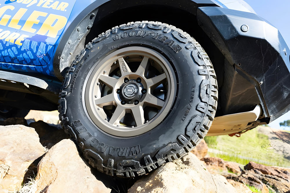 Goodyear Wrangler DuraTrac Radial