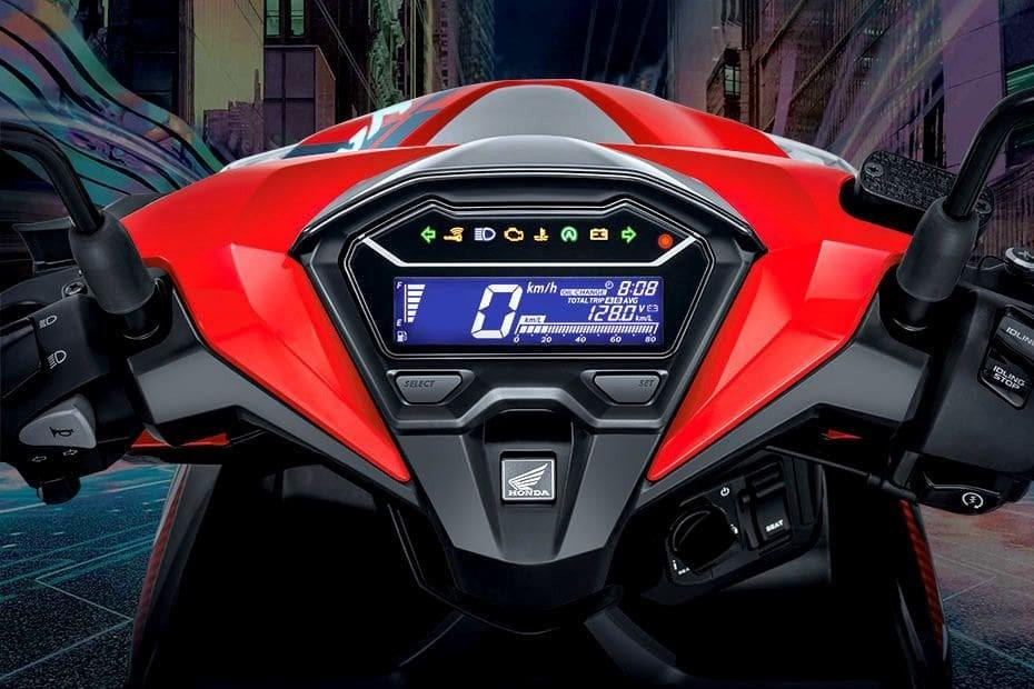 Màn hình LCD hiện đại trên Honda Vario 2022