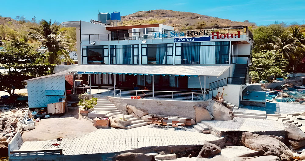 The Sea Rock Hotel